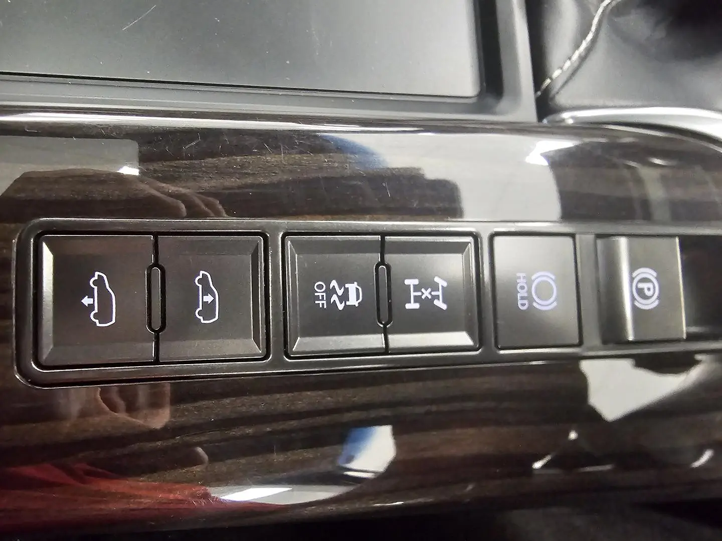 2023 Lexus LX Gallery Image 41