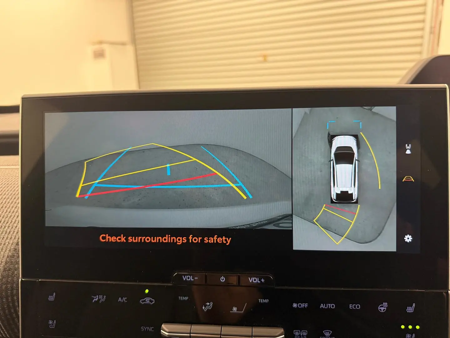 2025 Toyota bZ4X Gallery Image 29