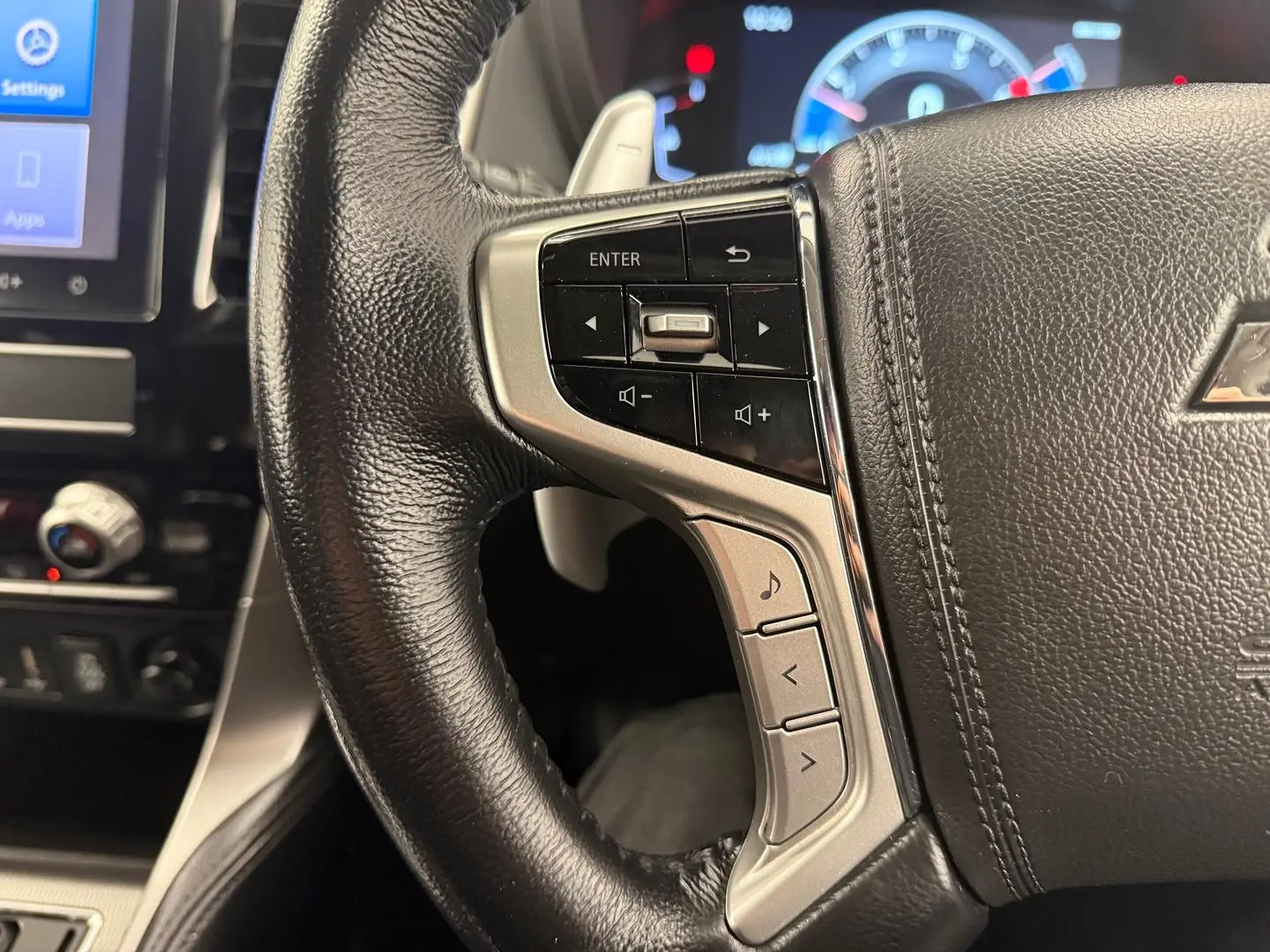 2021 Mitsubishi Pajero Sport Gallery Image 29