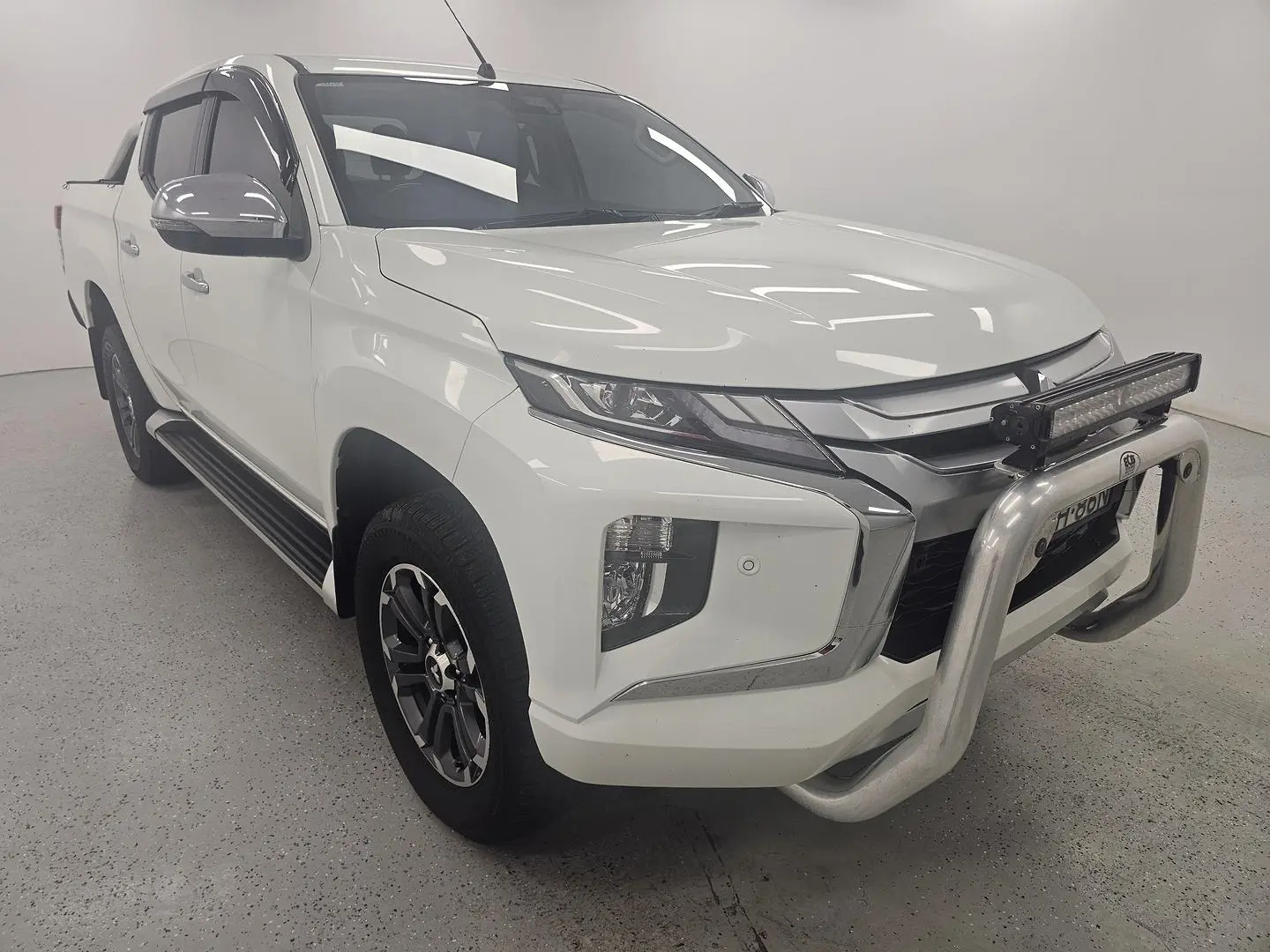 2019 Mitsubishi Triton Gallery Image 1