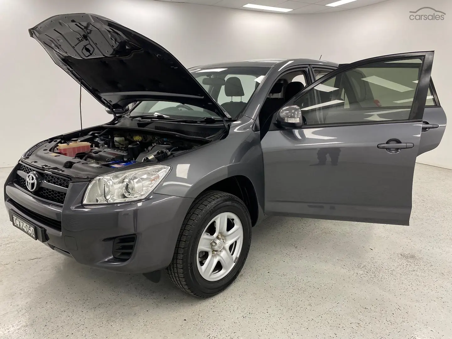 2012 Toyota RAV4 Image 15