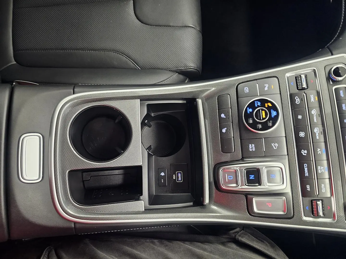 2022 Hyundai Santa Fe Gallery Image 35