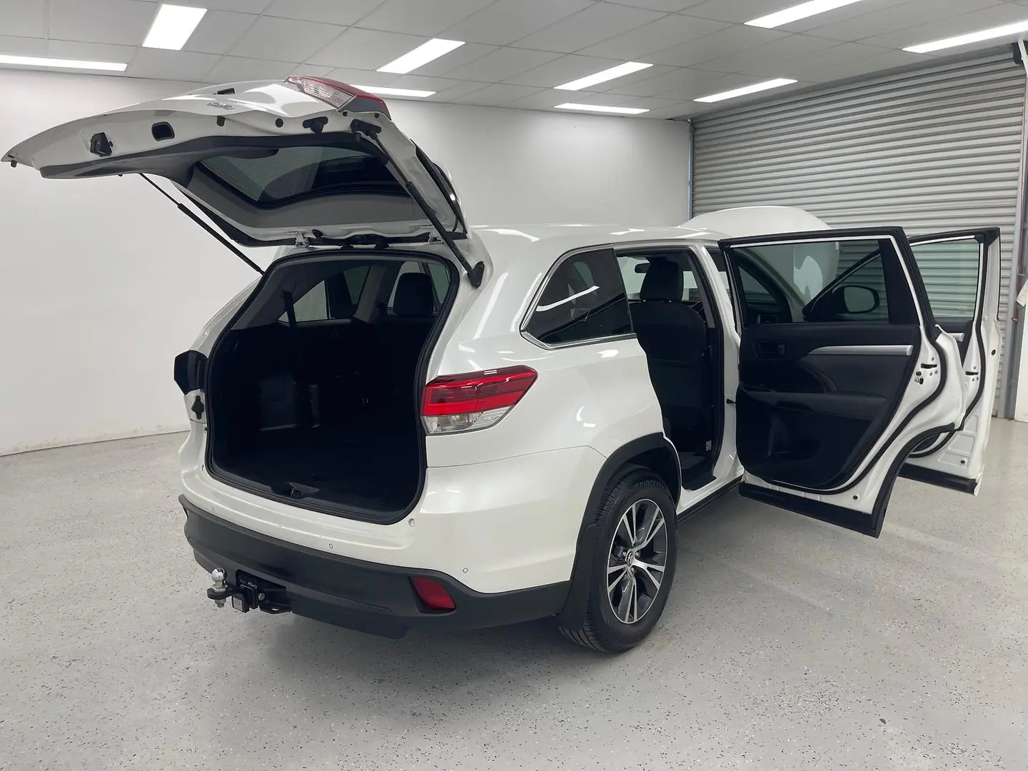 2018 Toyota Kluger Gallery Image 10