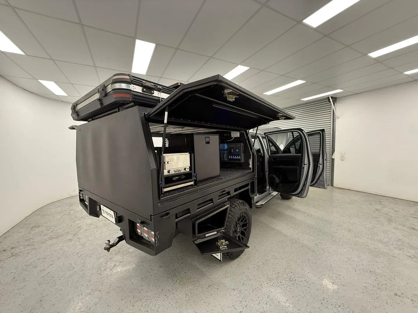 2022 Toyota Hilux Gallery Image 19