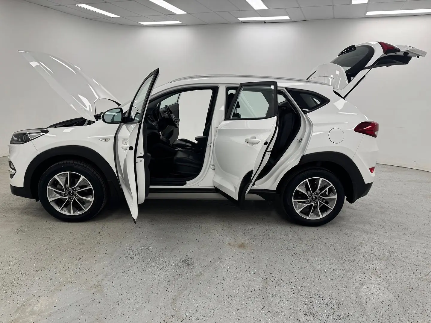 2017 Hyundai Tucson Gallery Image 11
