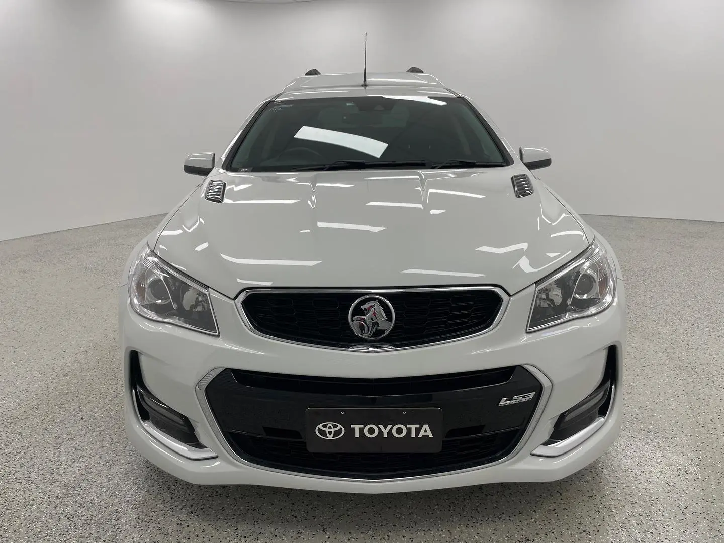 2016 Holden Ute Gallery Image 30