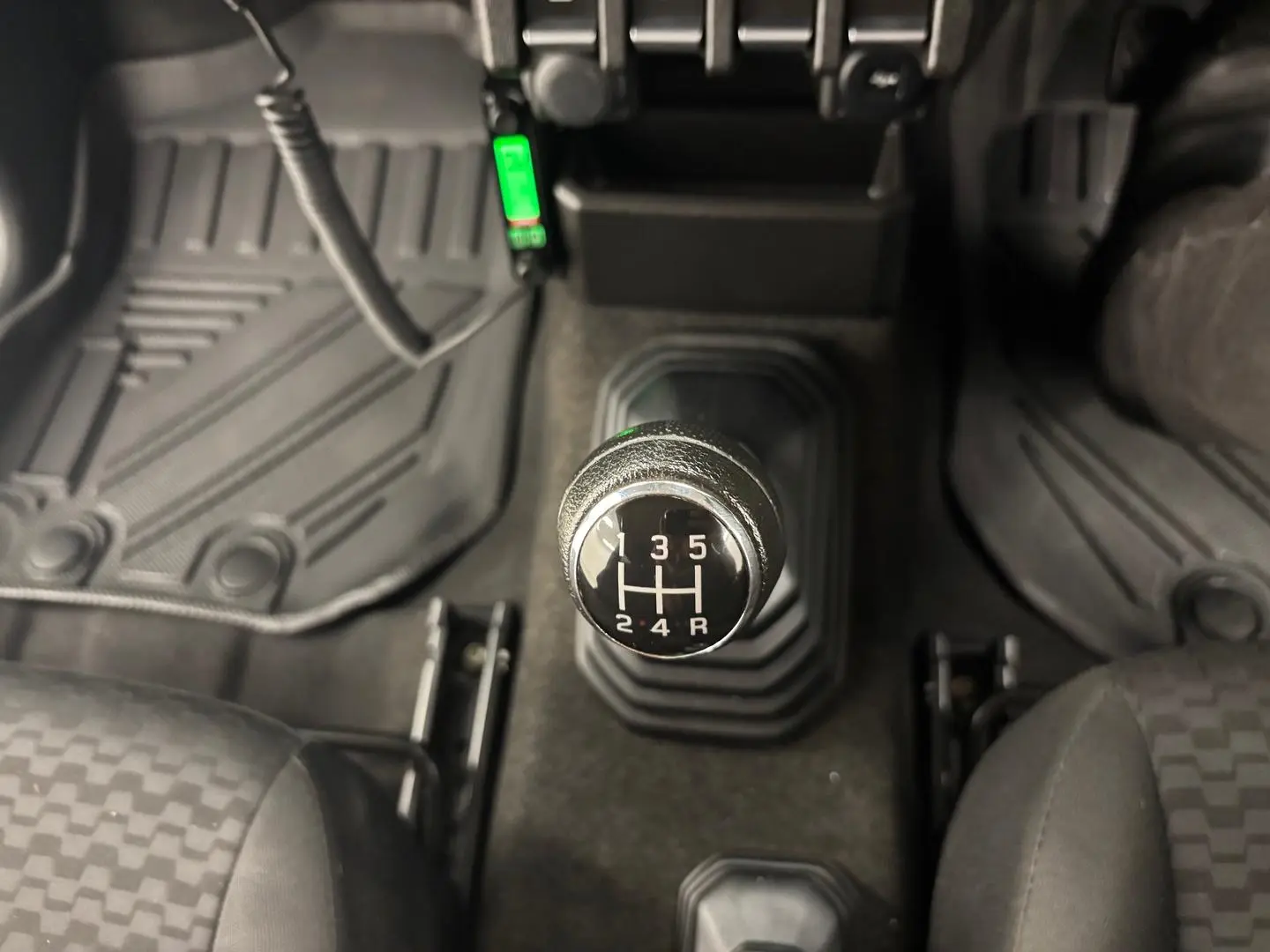 2019 Suzuki Jimny Gallery Image 32