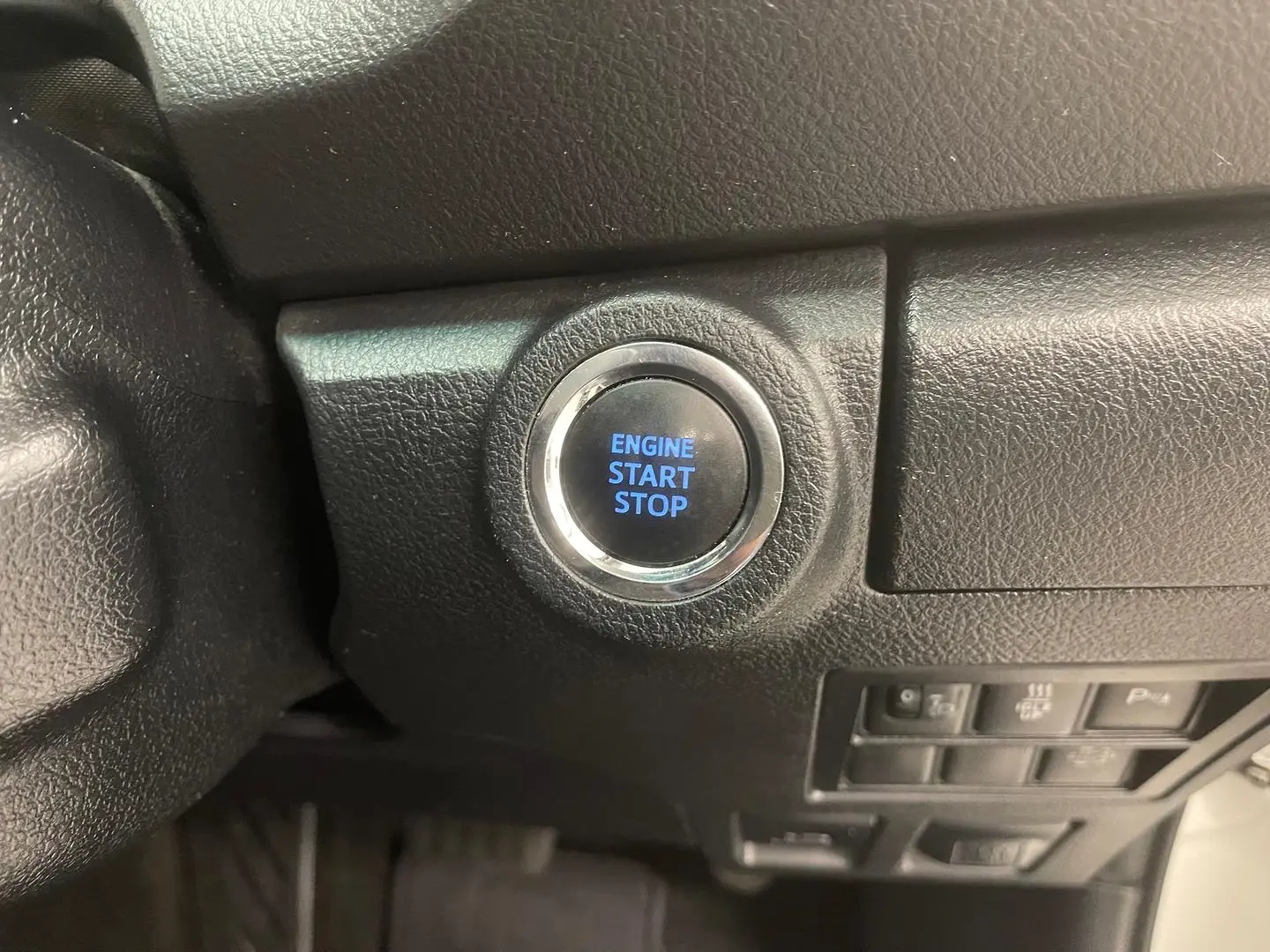 2019 Toyota Fortuner Gallery Image 18