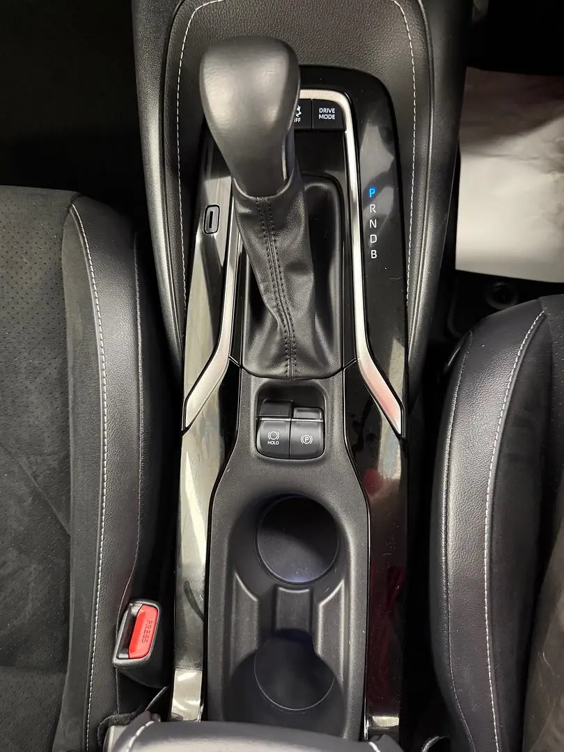 2024 Toyota Corolla Gallery Image 32