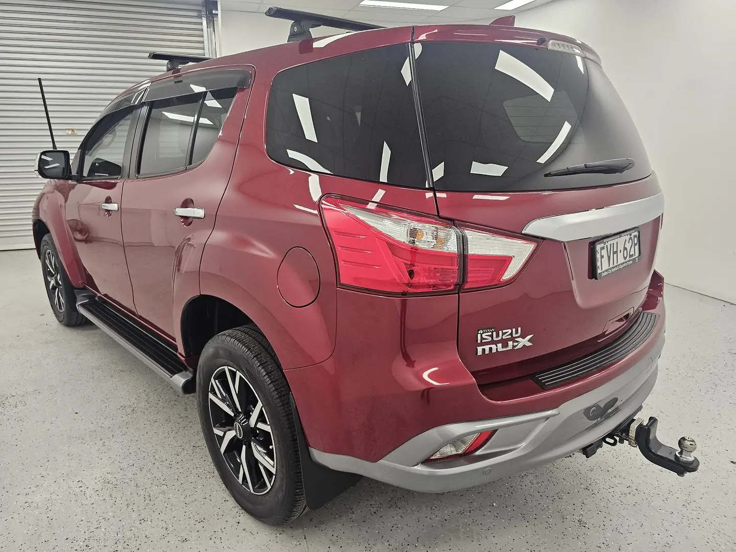 2020 Isuzu MU-X Gallery Image 5