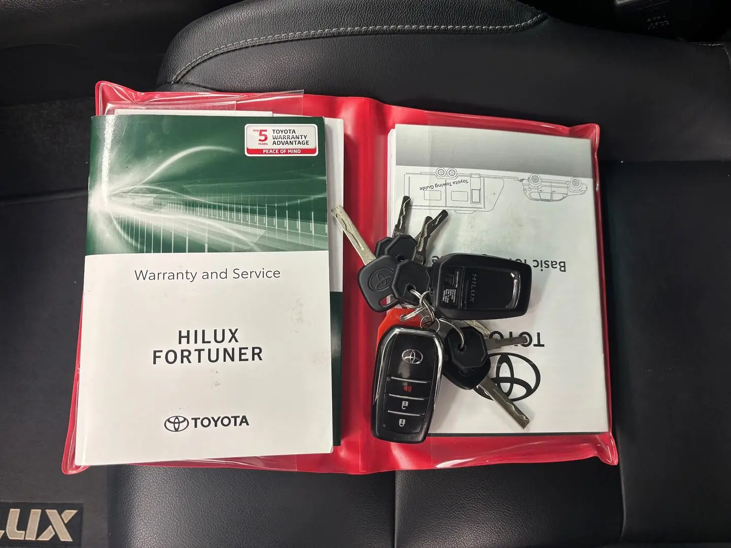 2021 Toyota Hilux Gallery Image 35