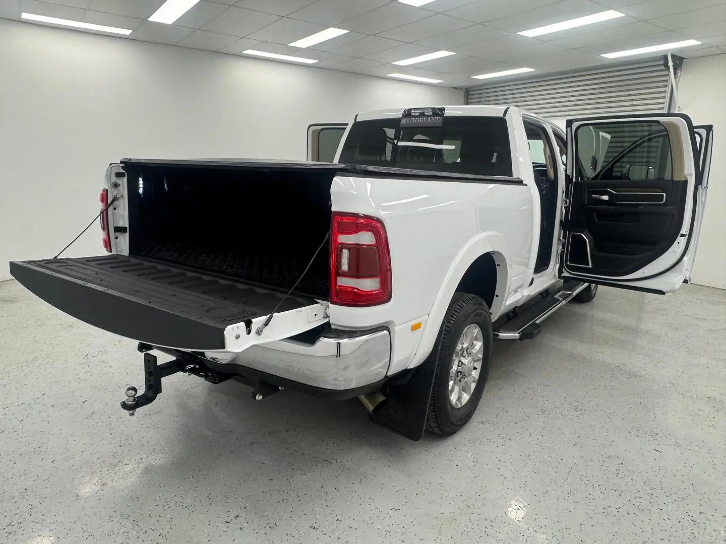 2022 RAM 2500 Gallery Image 9