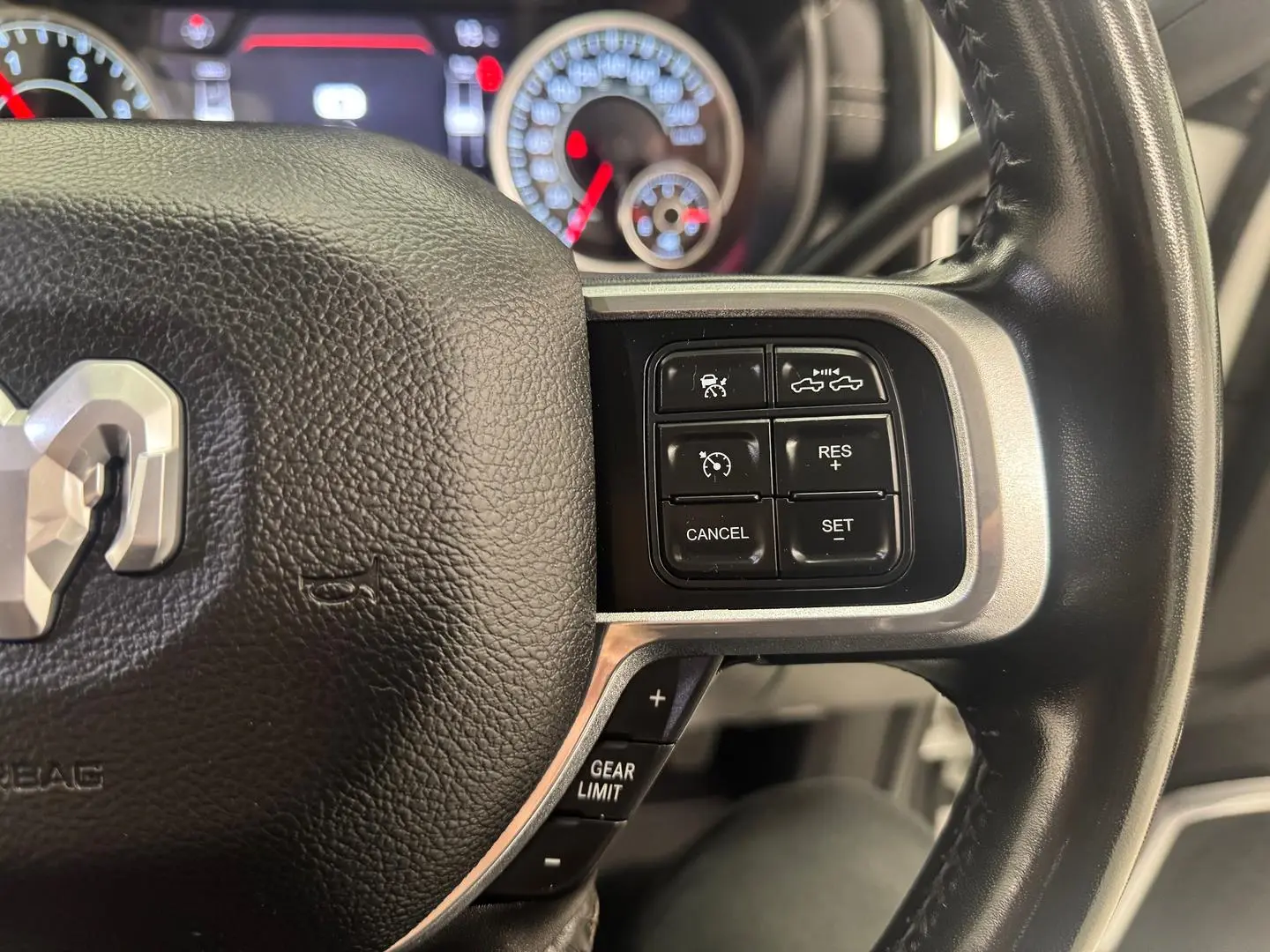 2022 RAM 2500 Gallery Image 20