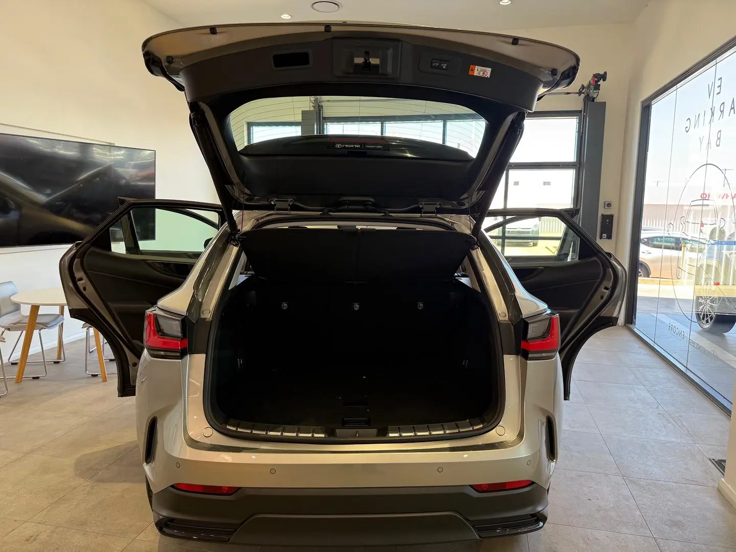 2025 Lexus NX Gallery Image 13