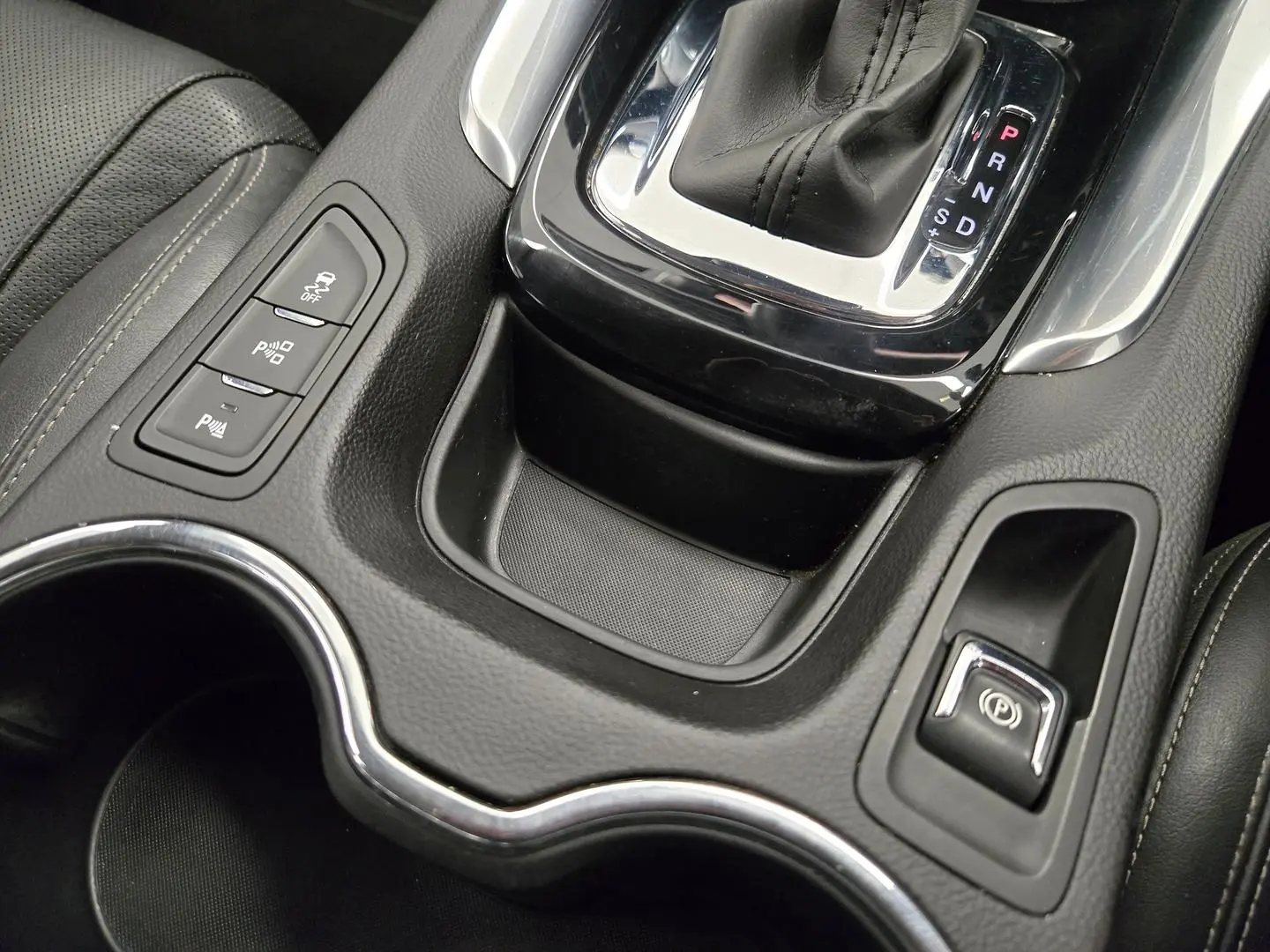 2017 Holden Commodore Gallery Image 31