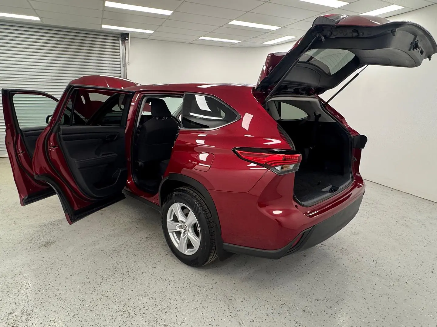 2023 Toyota Kluger Gallery Image 10