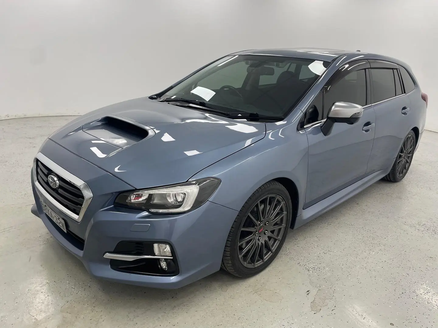 2017 Subaru Levorg Gallery Image 7