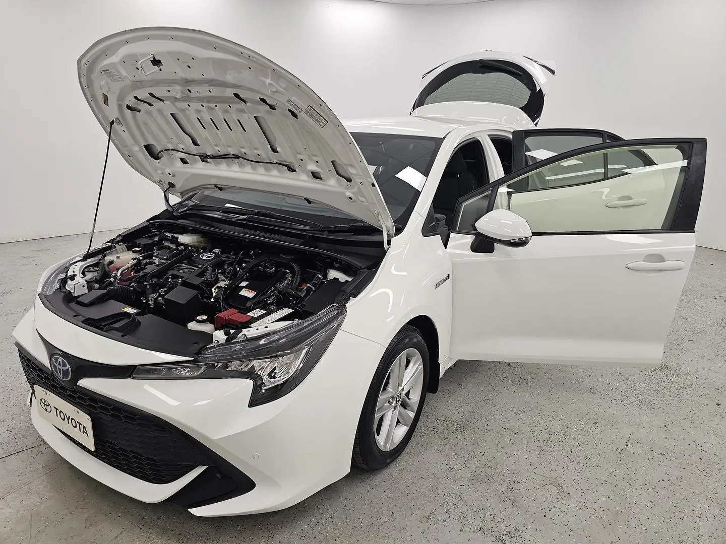 2019 Toyota Corolla Gallery Image 8