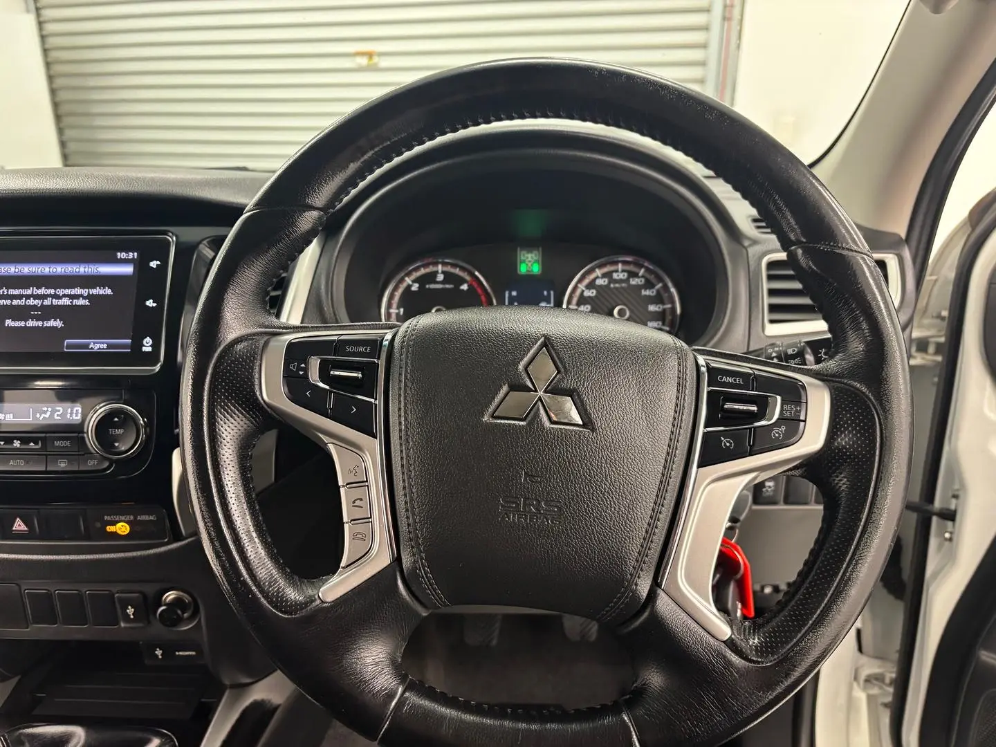 2017 Mitsubishi Triton Gallery Image 25