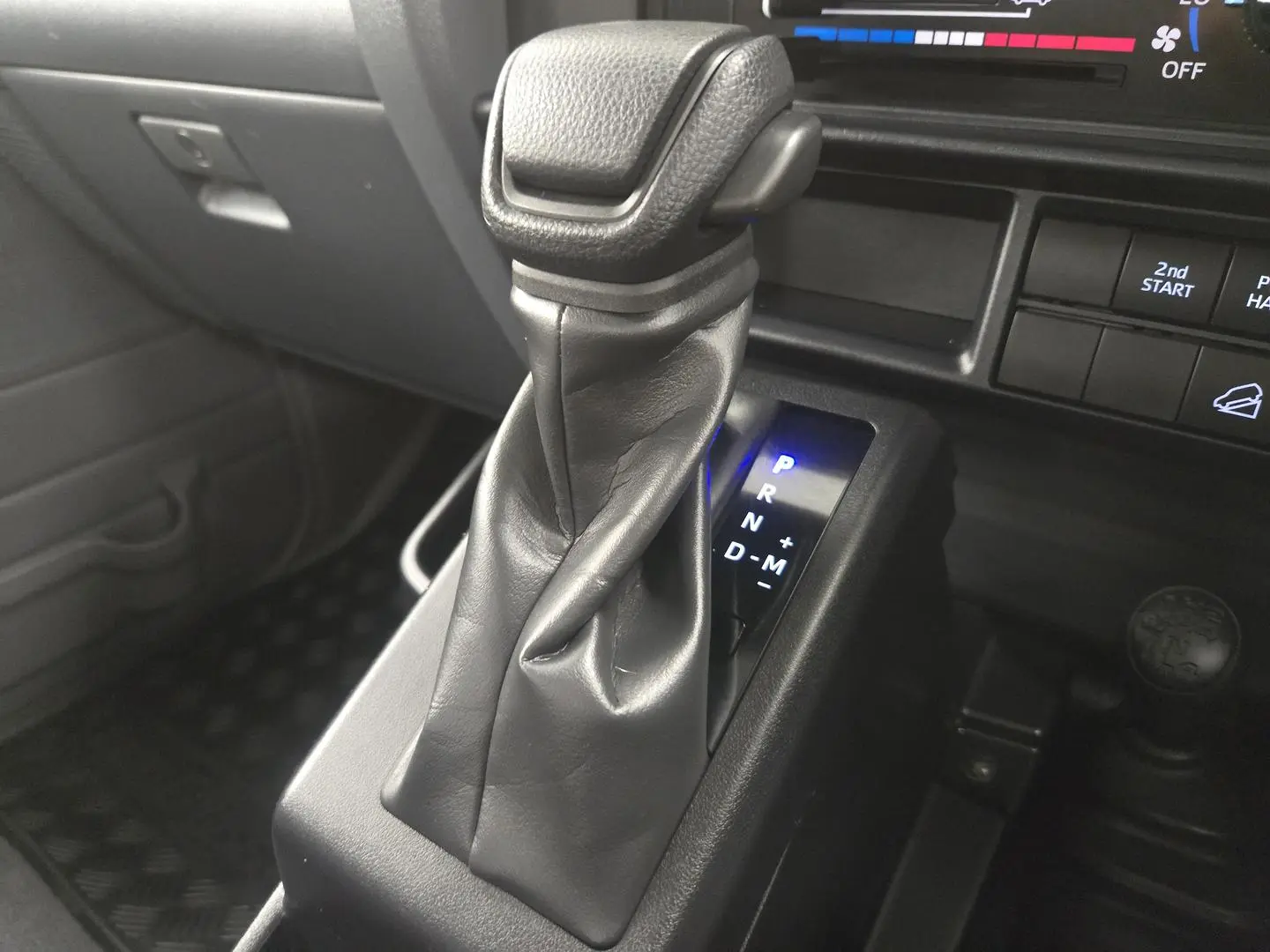 2023 Toyota Landcruiser Gallery Image 29