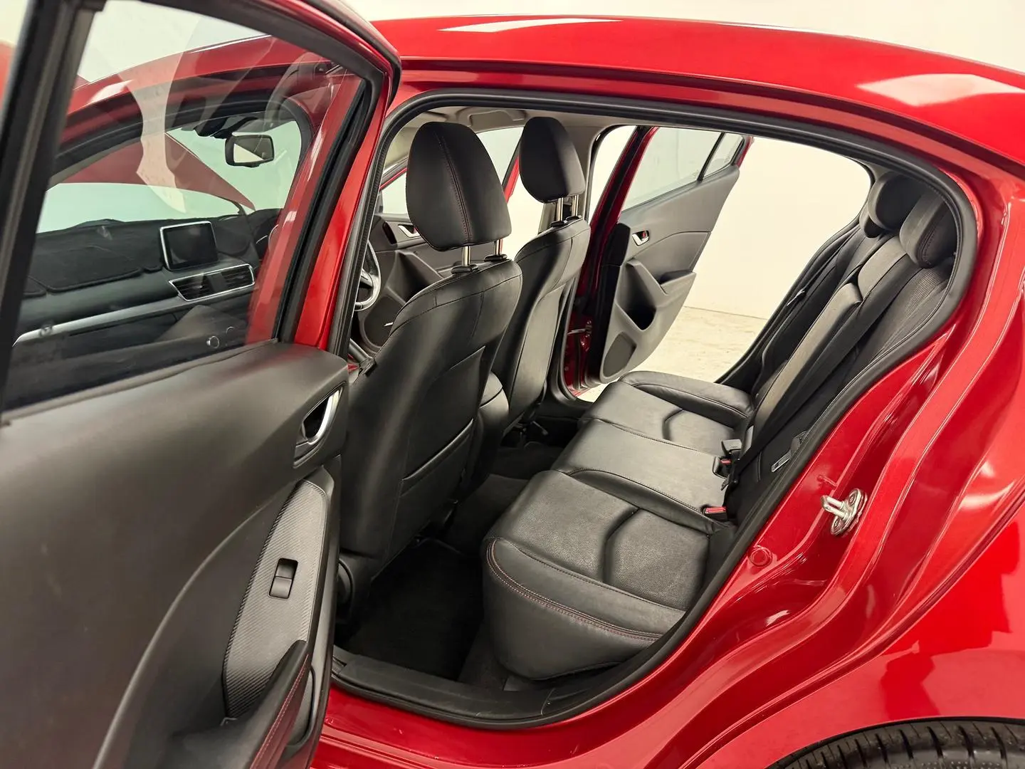 2014 Mazda 3 Gallery Image 12