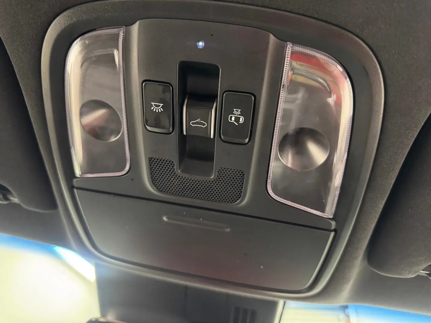 2022 Kia Stinger Gallery Image 25