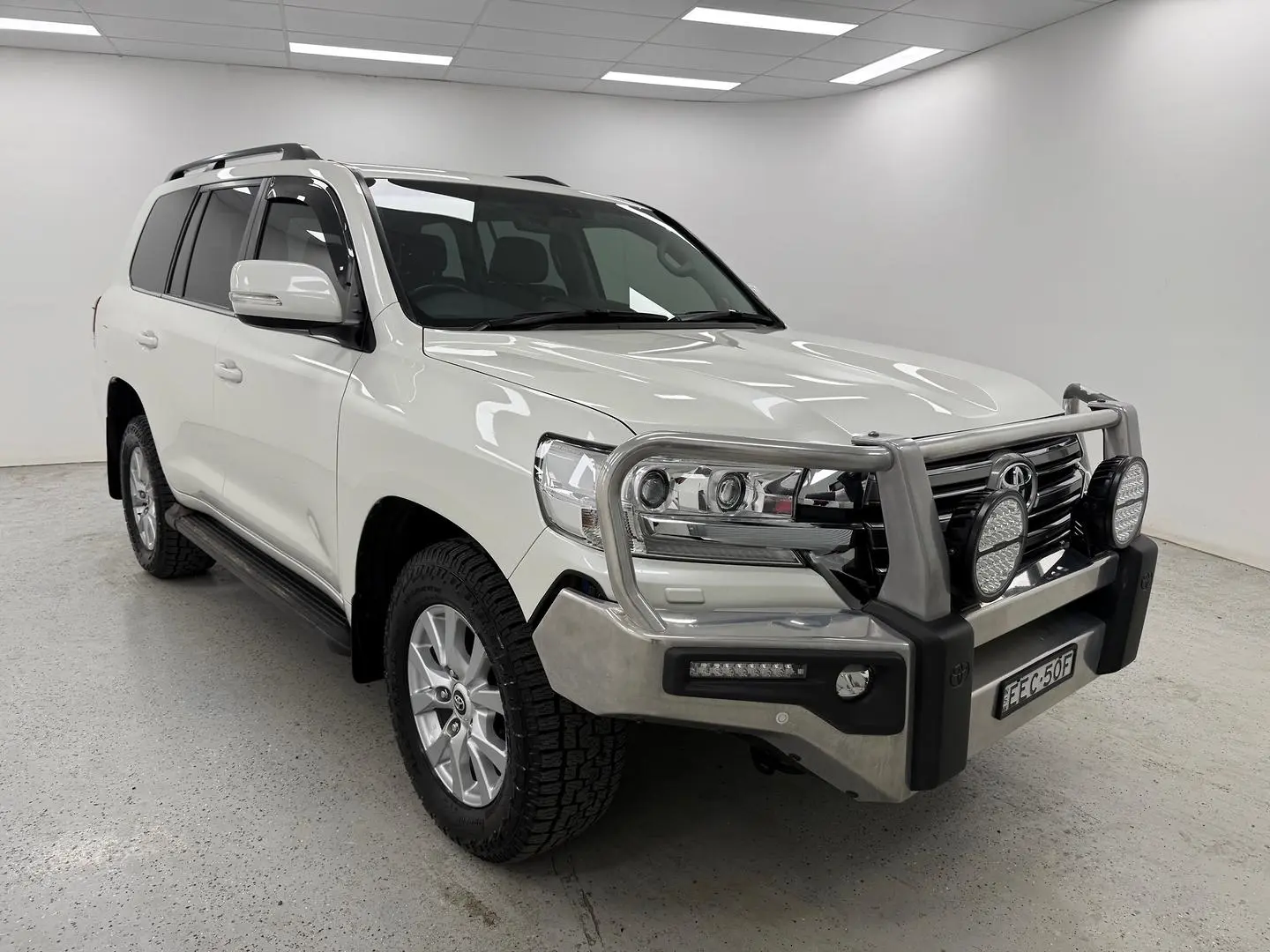 2019 Toyota Landcruiser Gallery Image 1