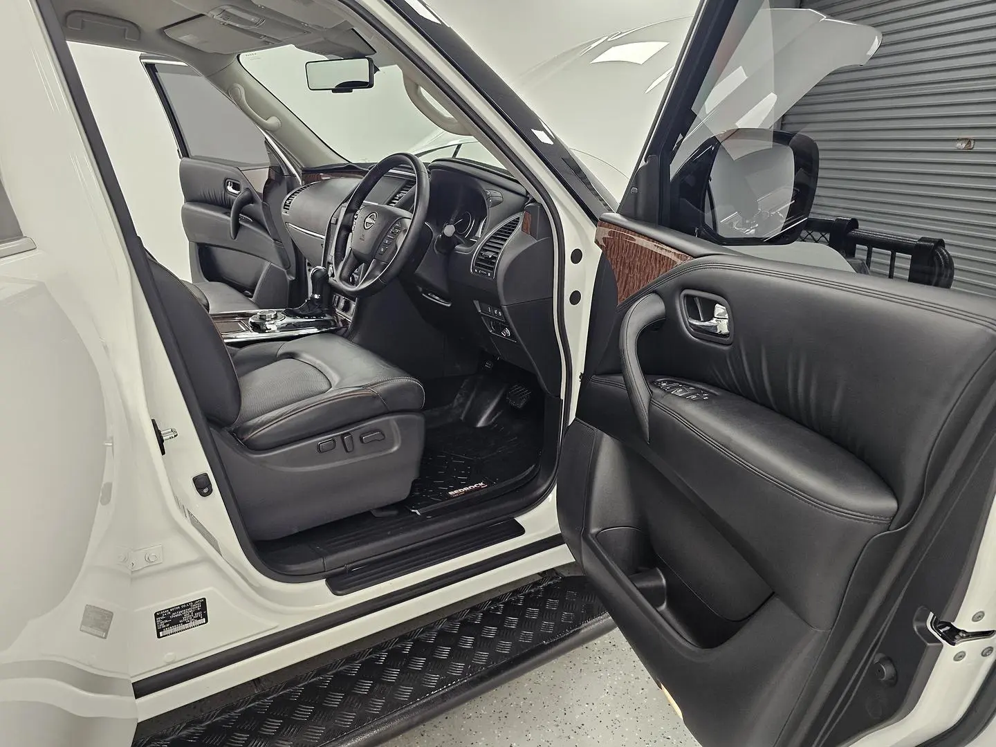 2024 Nissan Patrol Gallery Image 24