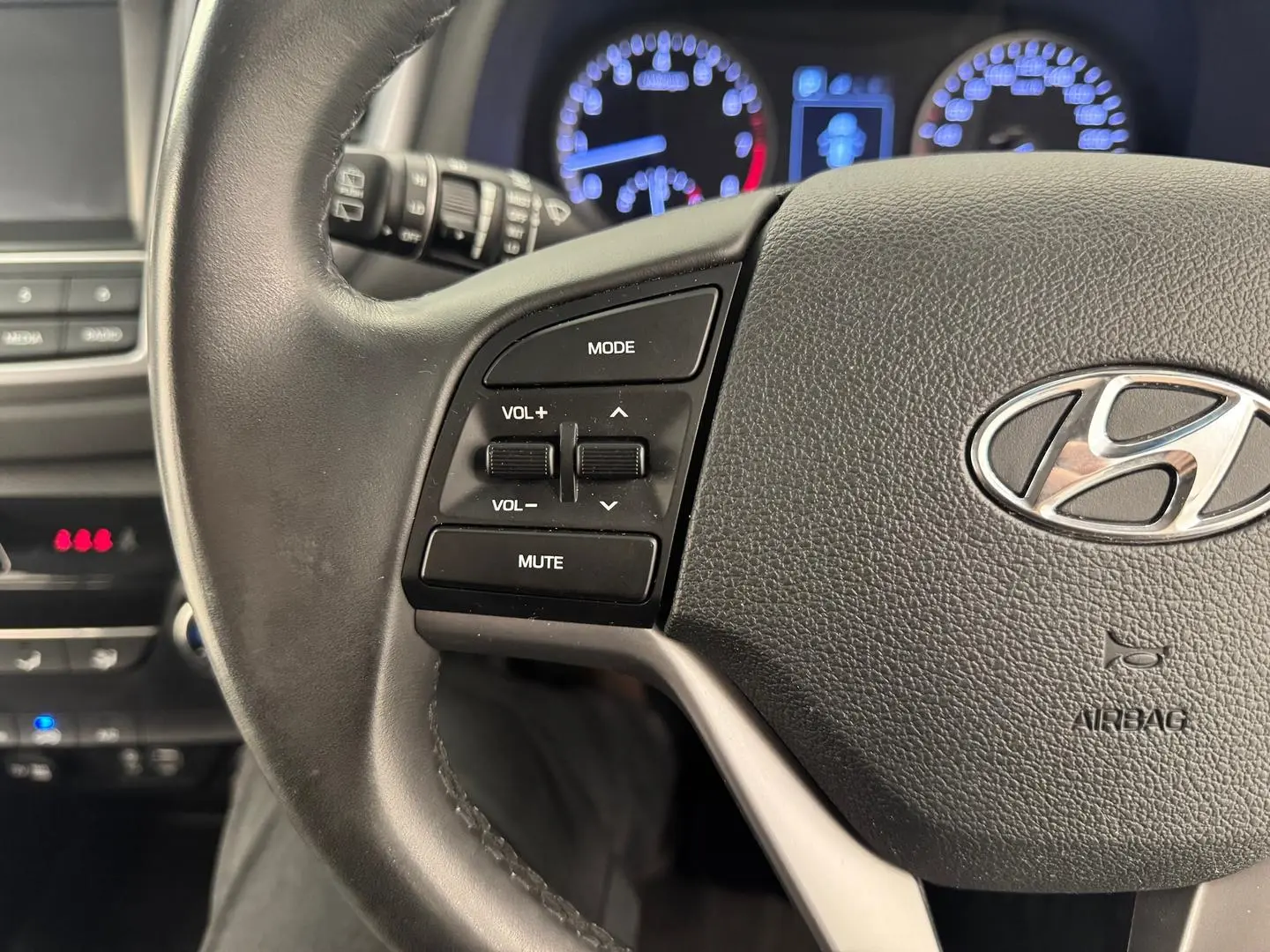 2017 Hyundai Tucson Gallery Image 17
