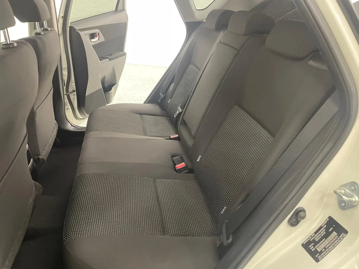 2017 Toyota Corolla Gallery Image 18