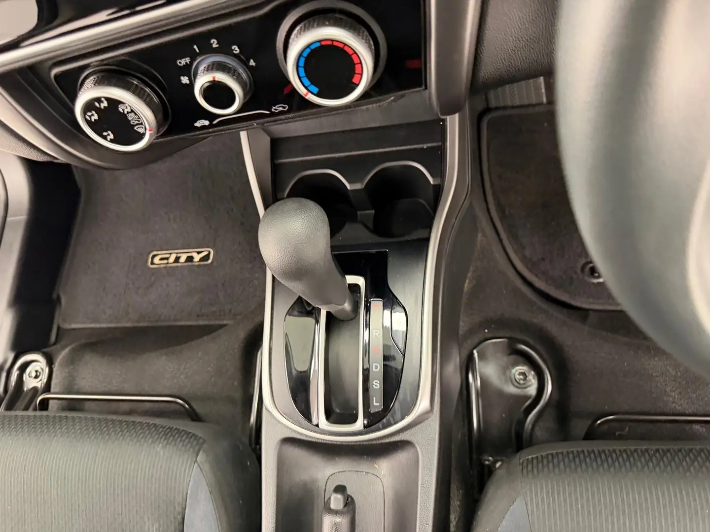 2019 Honda City Gallery Image 20