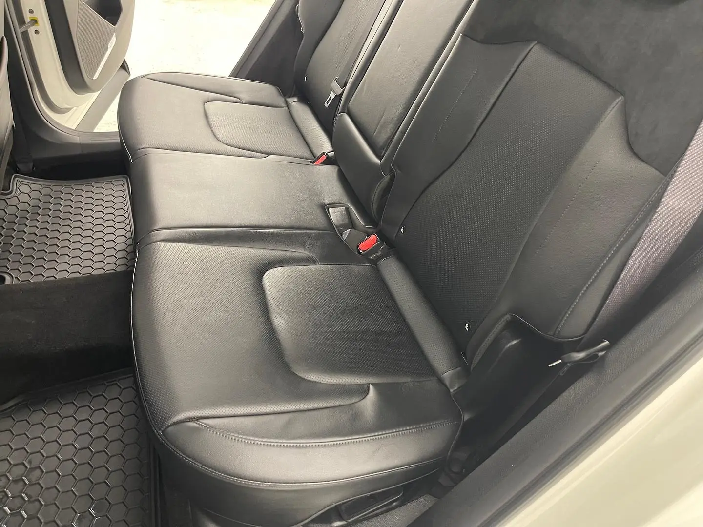 2022 Kia Sportage Gallery Image 17