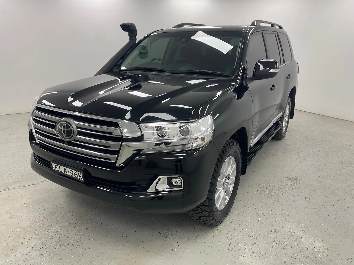 2020 Toyota Landcruiser Gallery Image 7