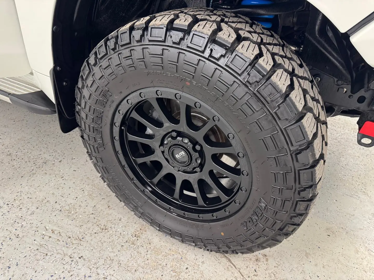 2017 Toyota Landcruiser Gallery Image 19