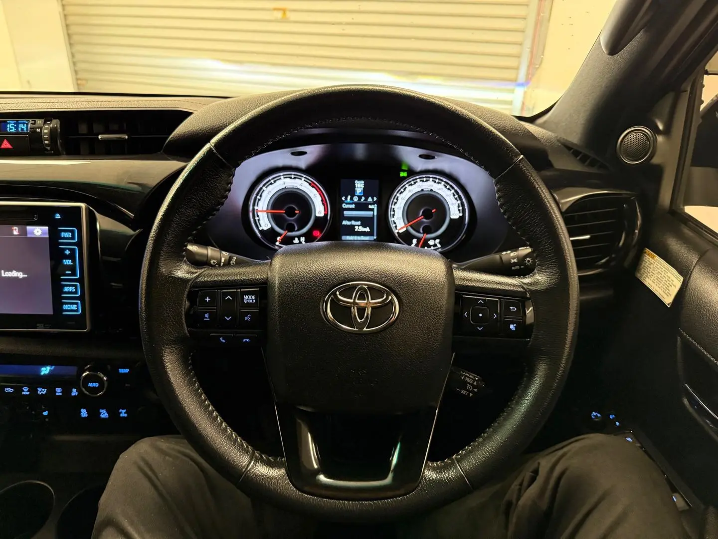 2018 Toyota Hilux Gallery Image 24