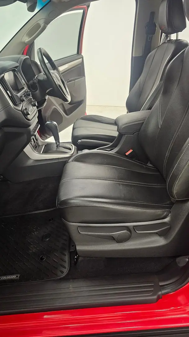 2017 Holden Colorado Gallery Image 11