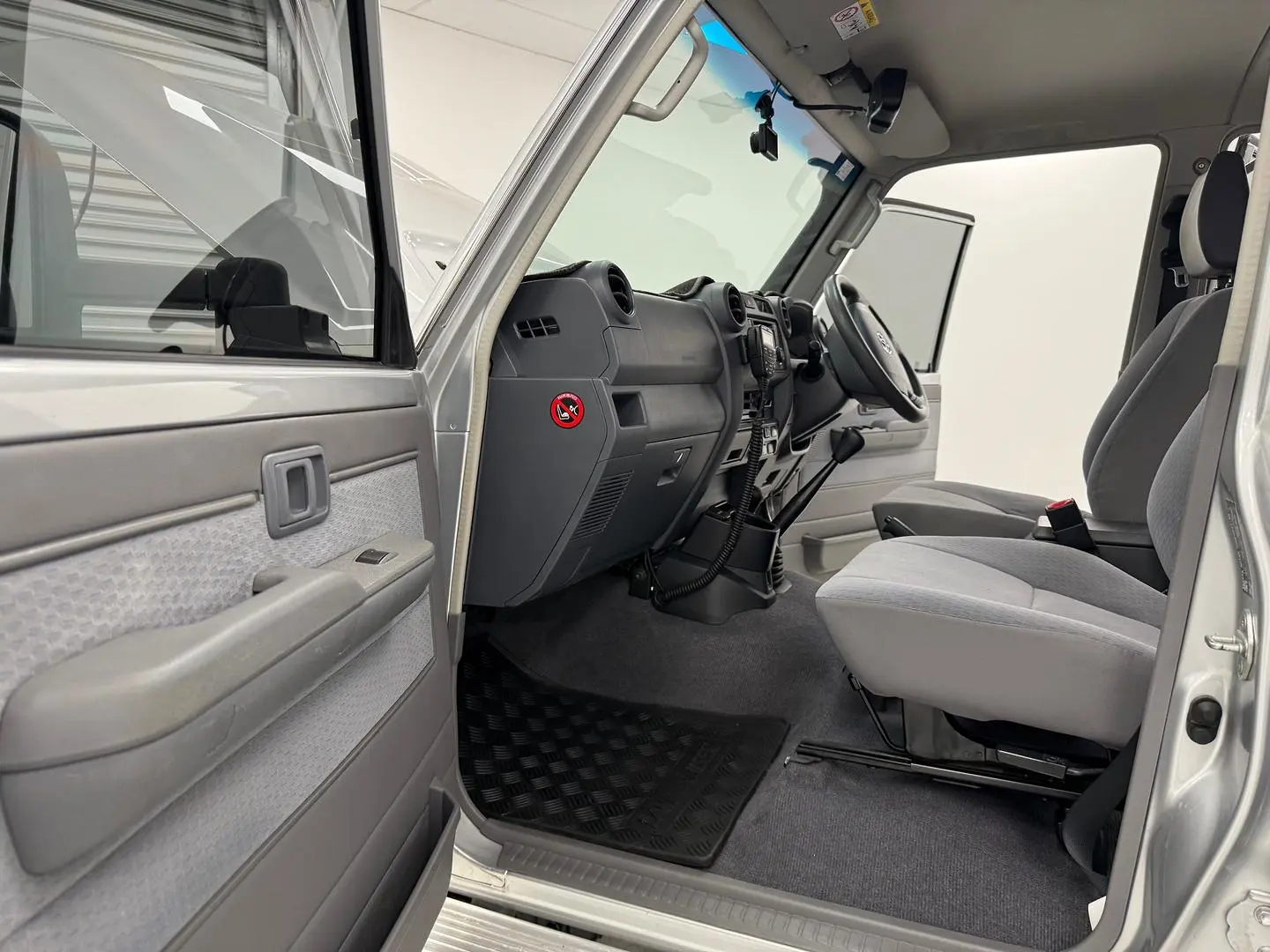 2018 Toyota Landcruiser Gallery Image 10