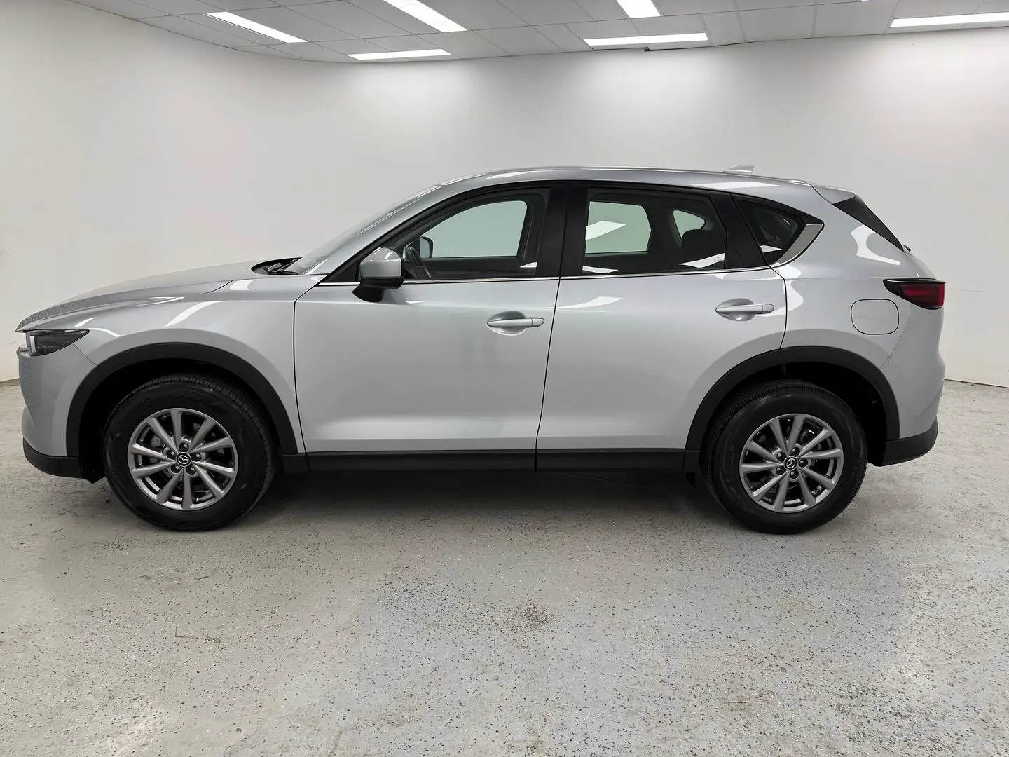 2023 Mazda CX-5 Gallery Image 6