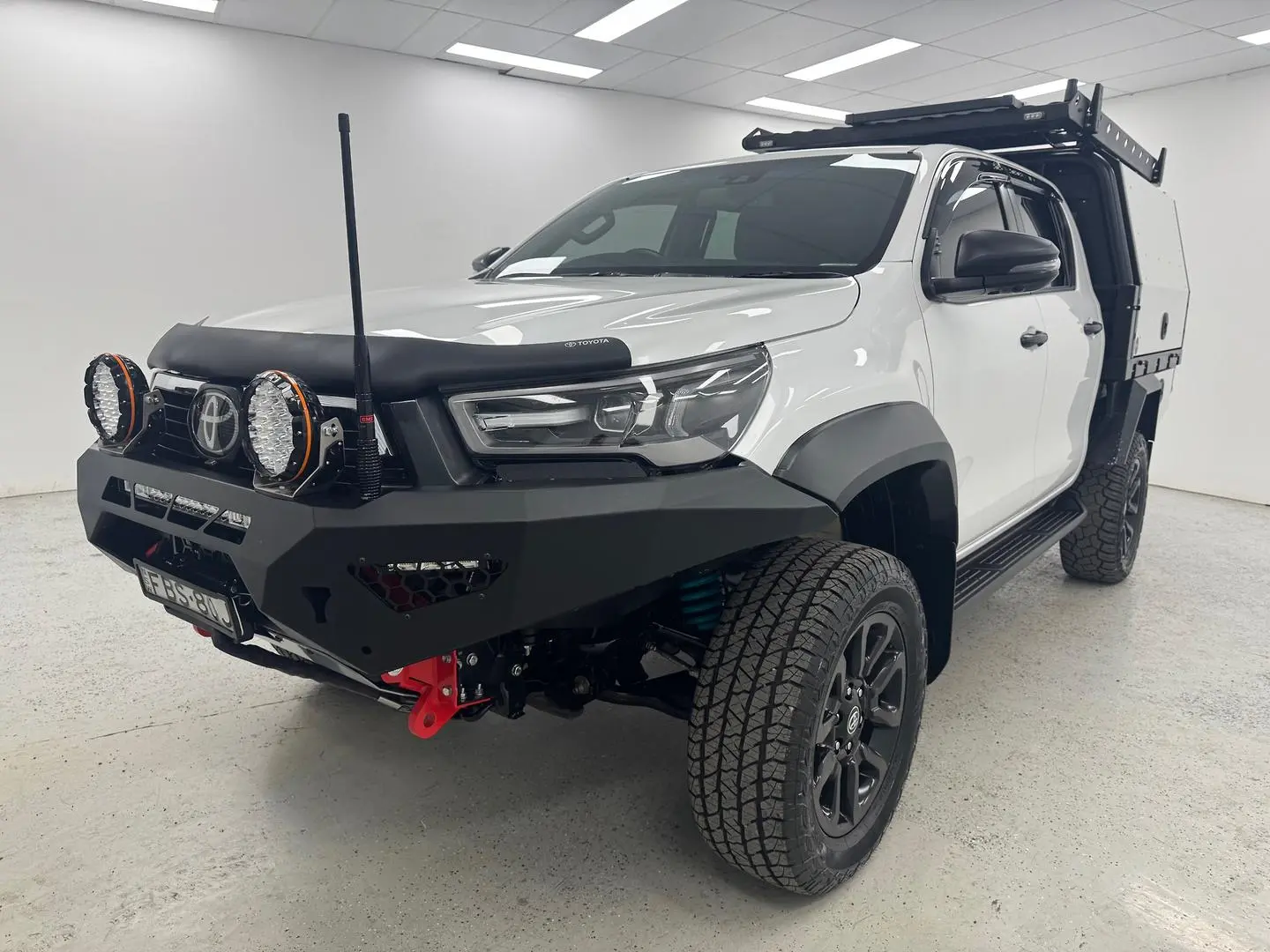 2023 Toyota Hilux Gallery Image 6