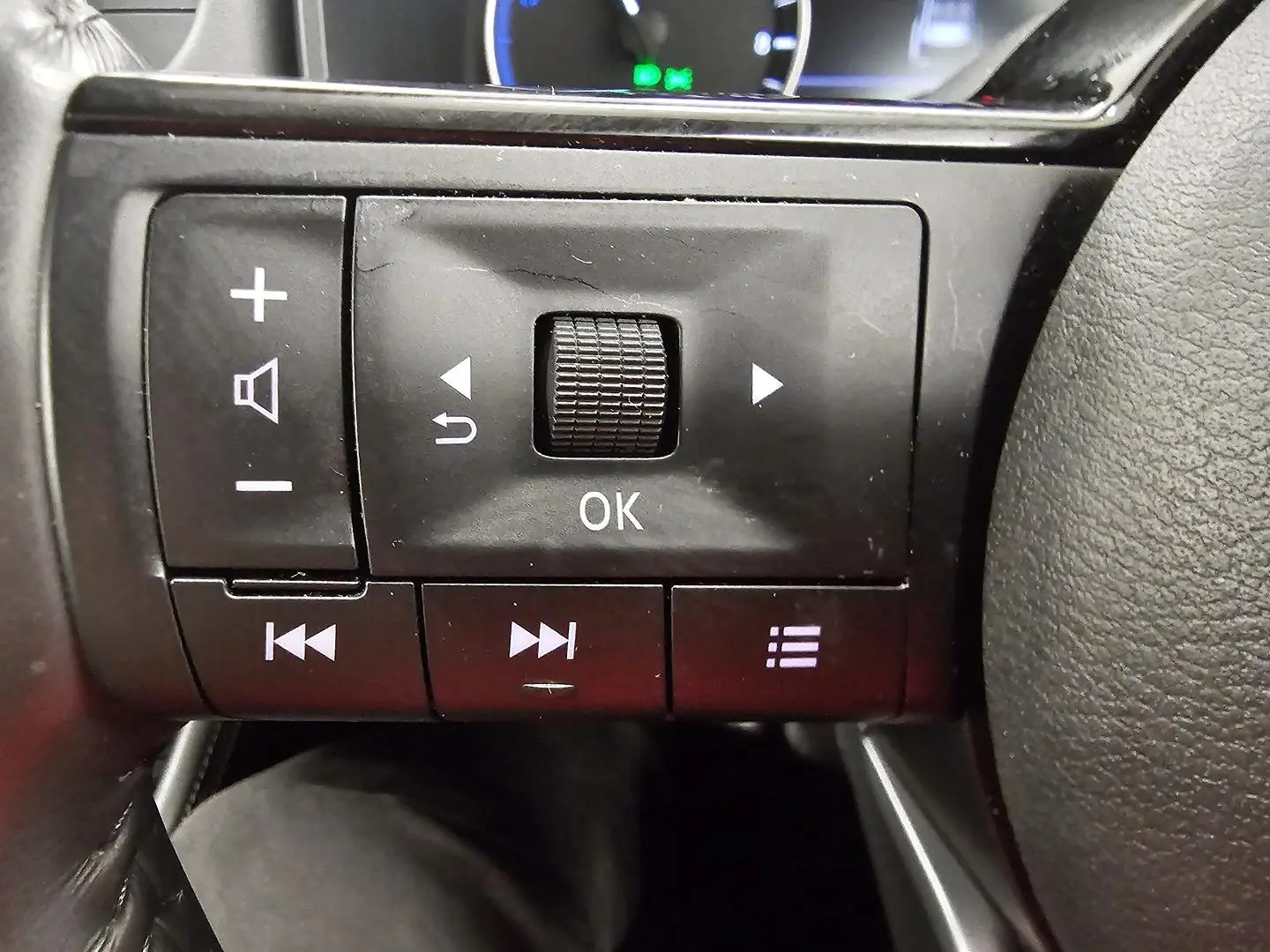 2023 Nissan X-TRAIL Gallery Image 34