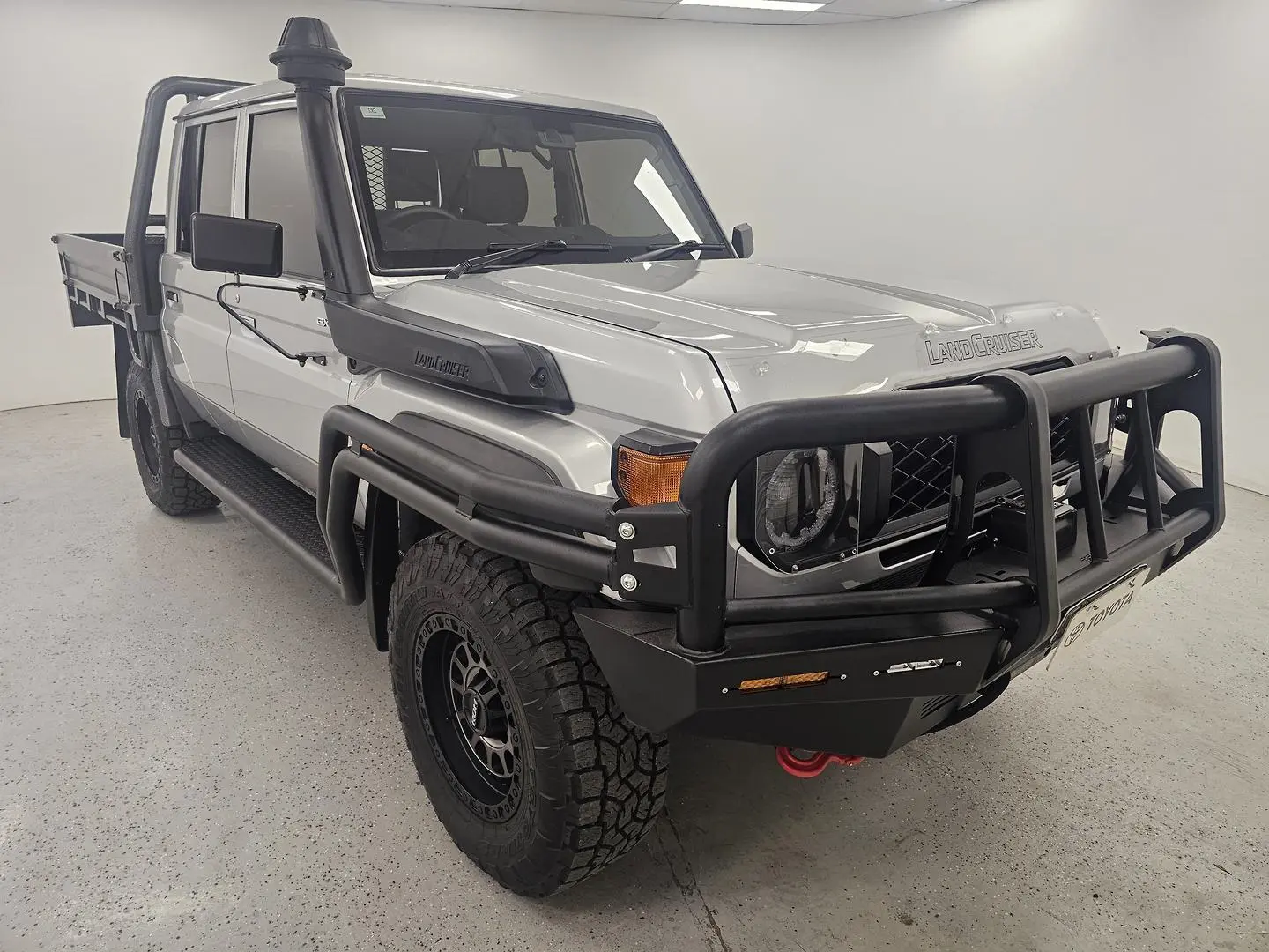 2024 Toyota Landcruiser Gallery Image 1