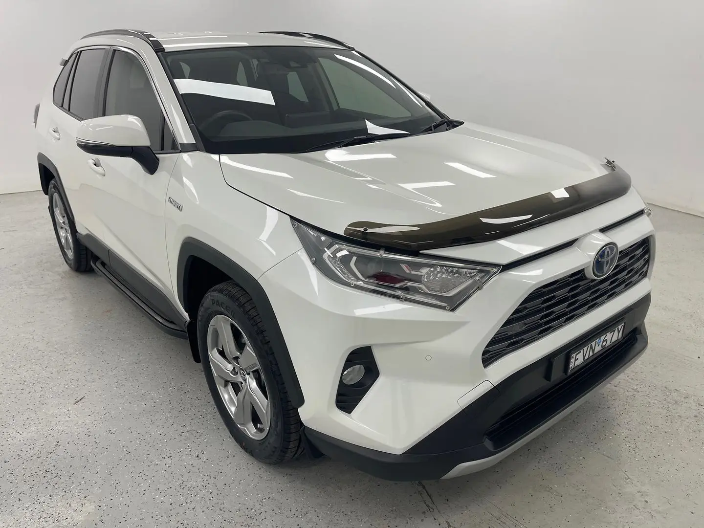 2021 Toyota RAV4 Gallery Image 1