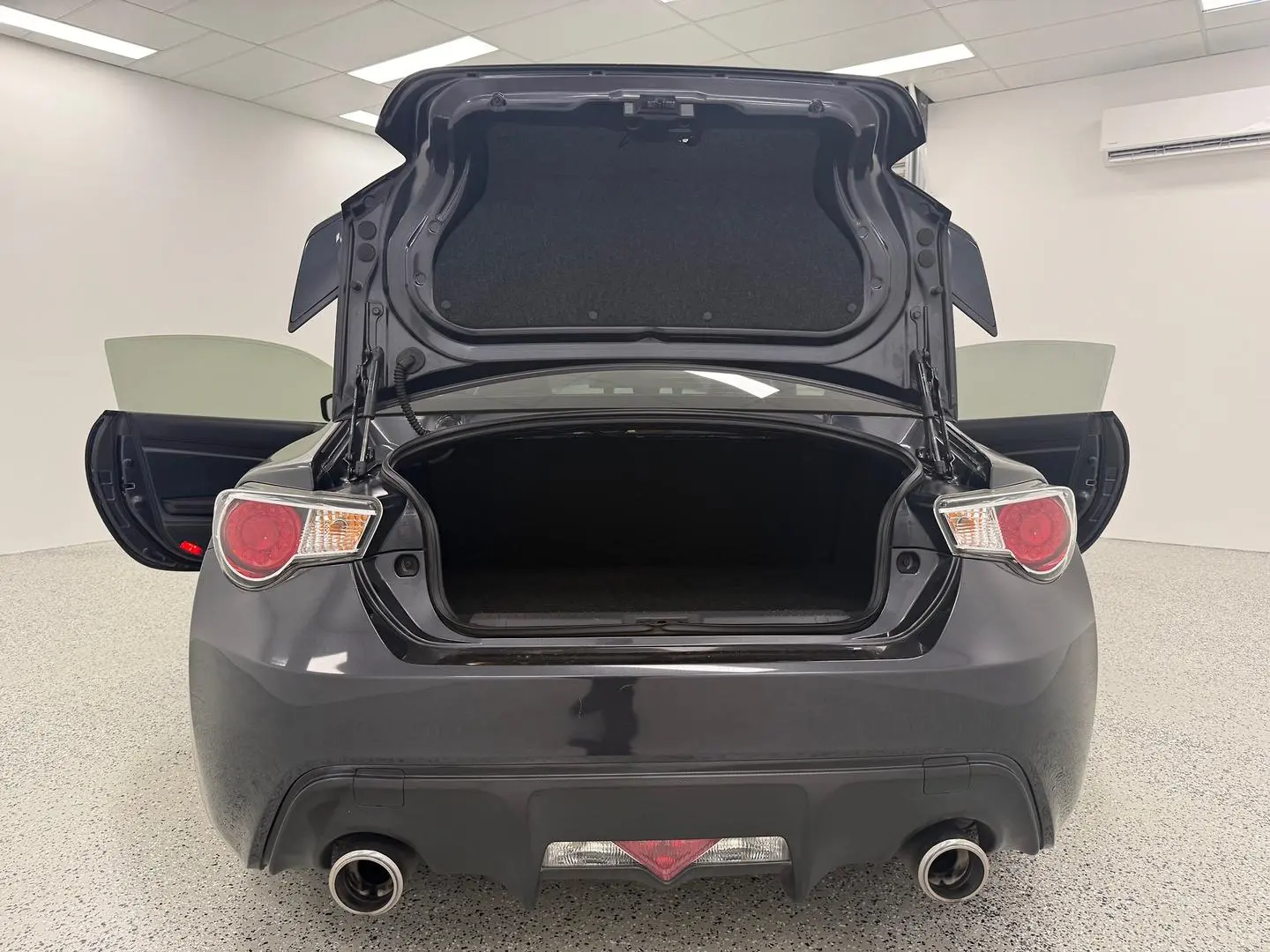 2014 Toyota 86 Gallery Image 13