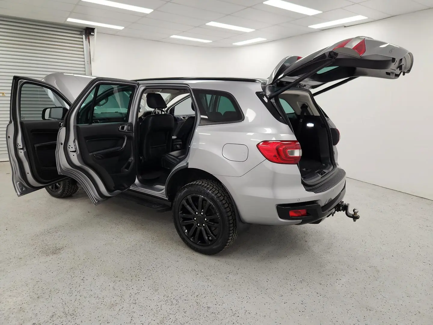 2021 Ford Everest Gallery Image 12