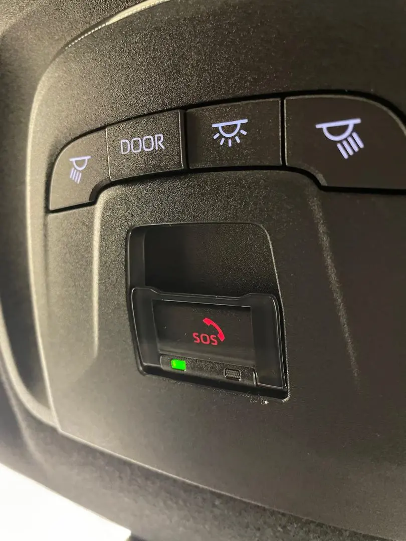 2023 Toyota Corolla Gallery Image 32