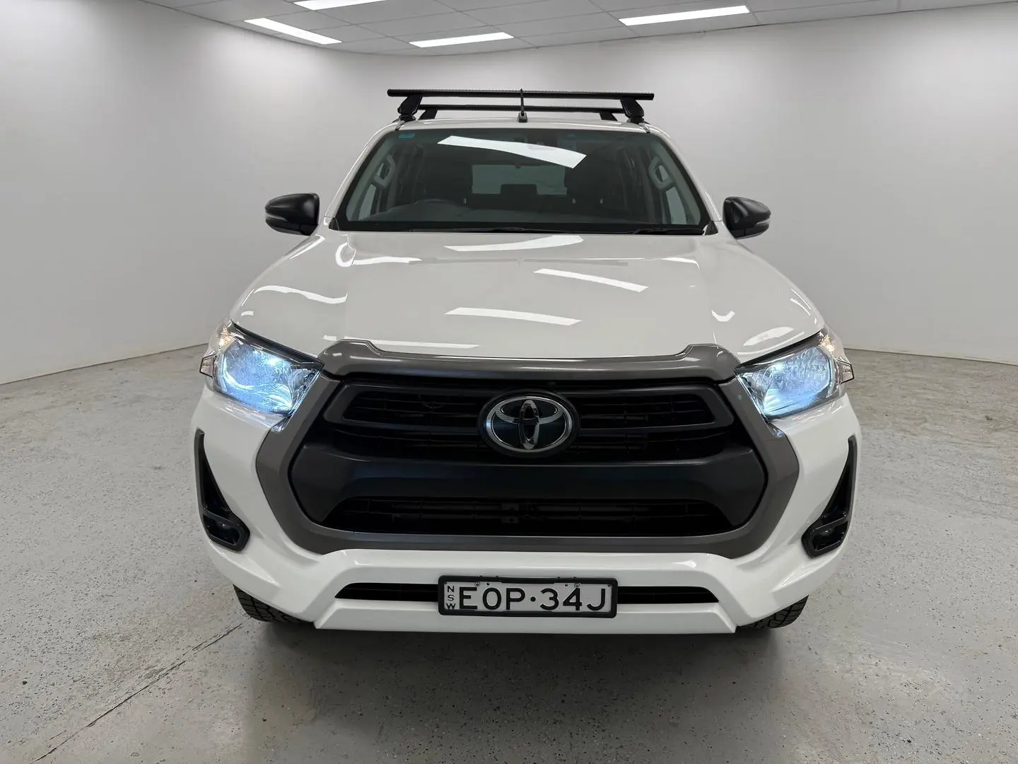 2021 Toyota Hilux Gallery Image 41