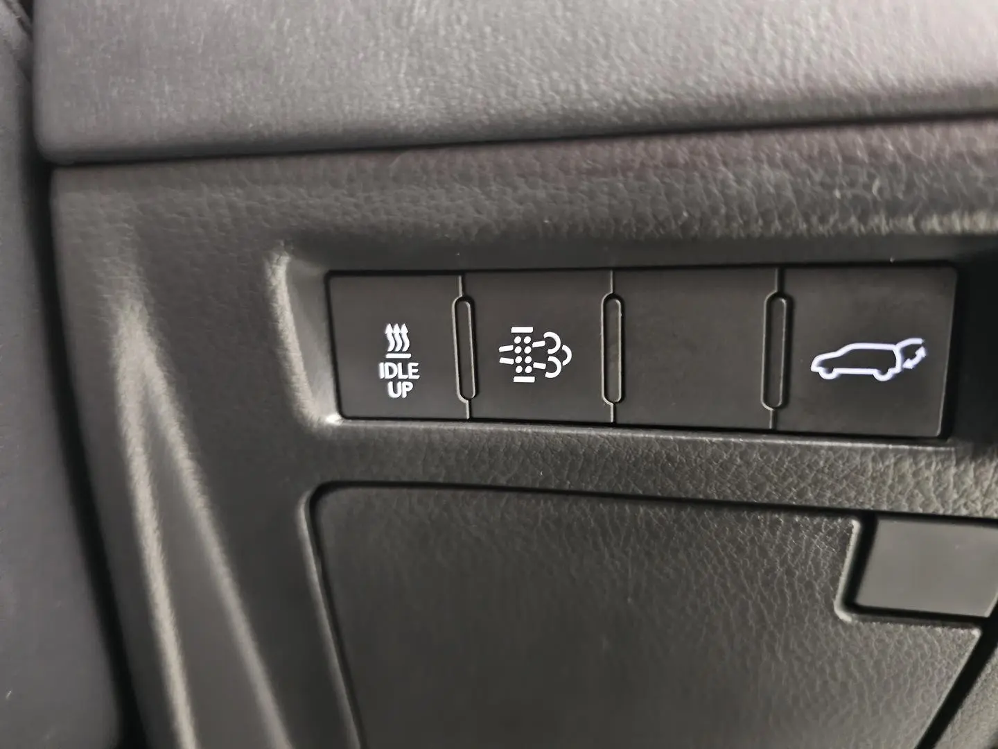 2023 Lexus LX Gallery Image 48