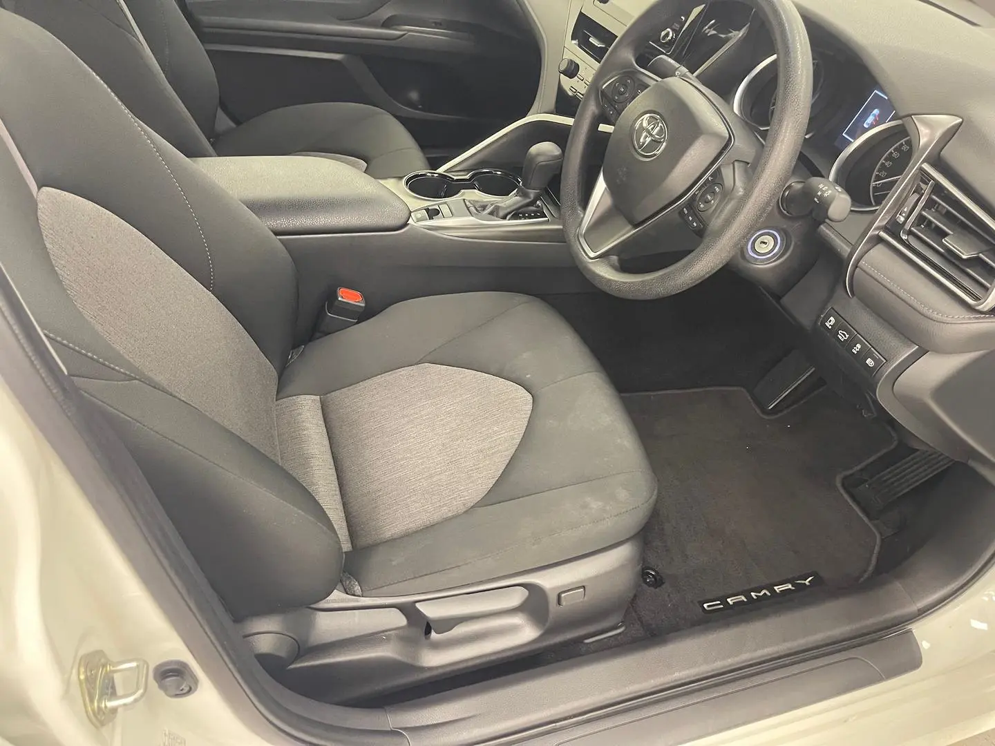 2024 Toyota Camry Gallery Image 21