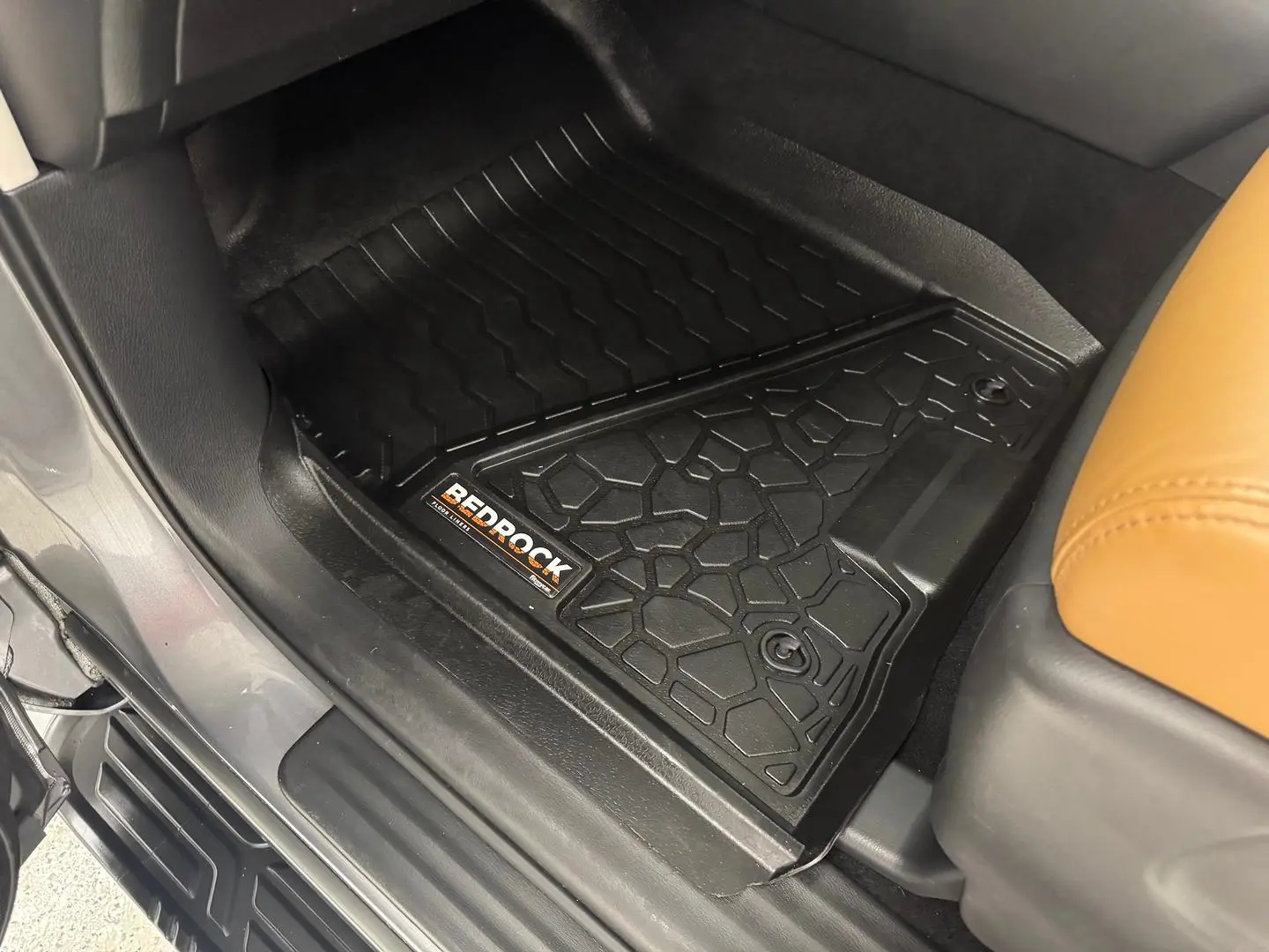 2021 Nissan Patrol Gallery Image 42