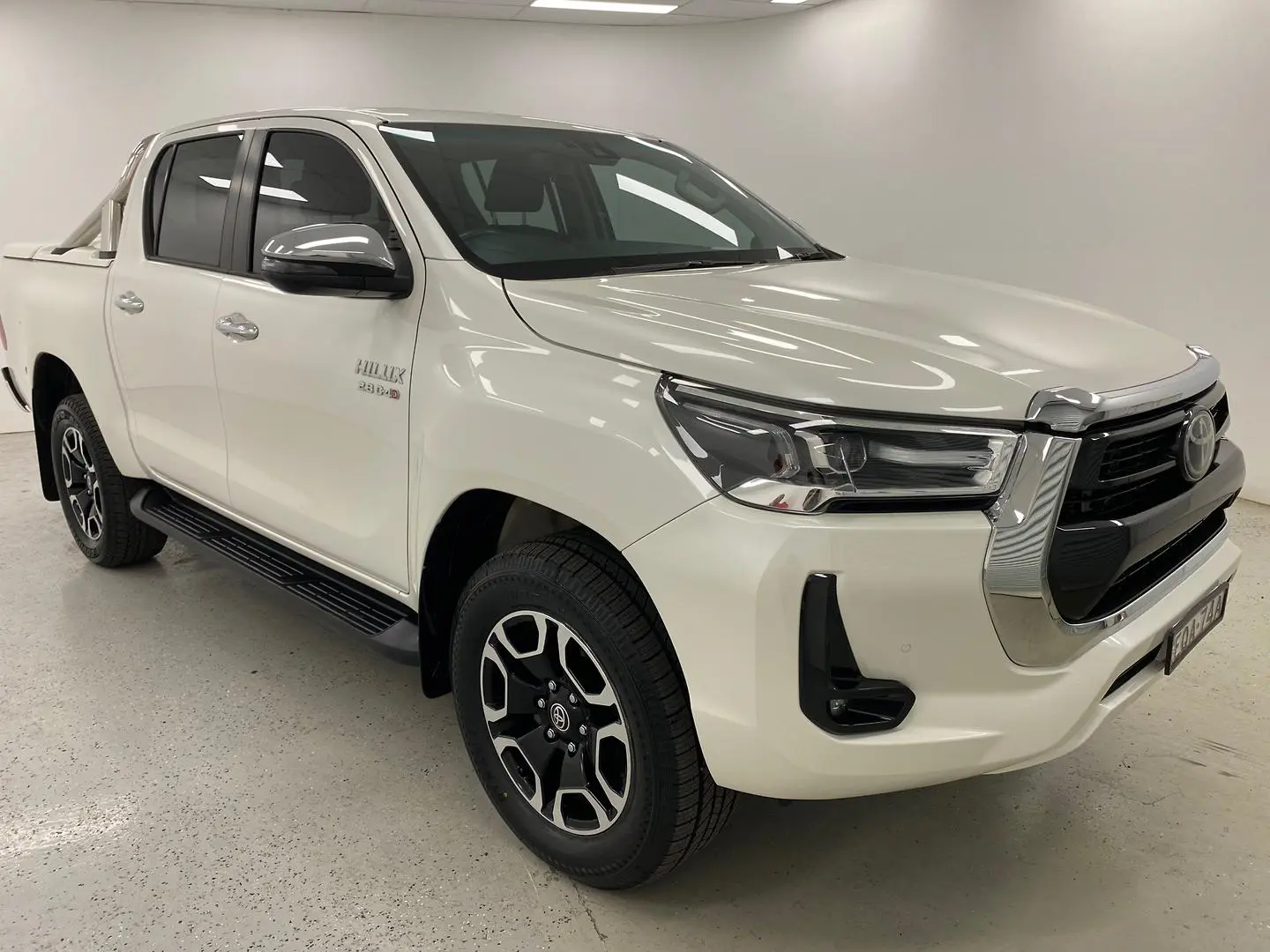 2021 Toyota Hilux Gallery Image 1